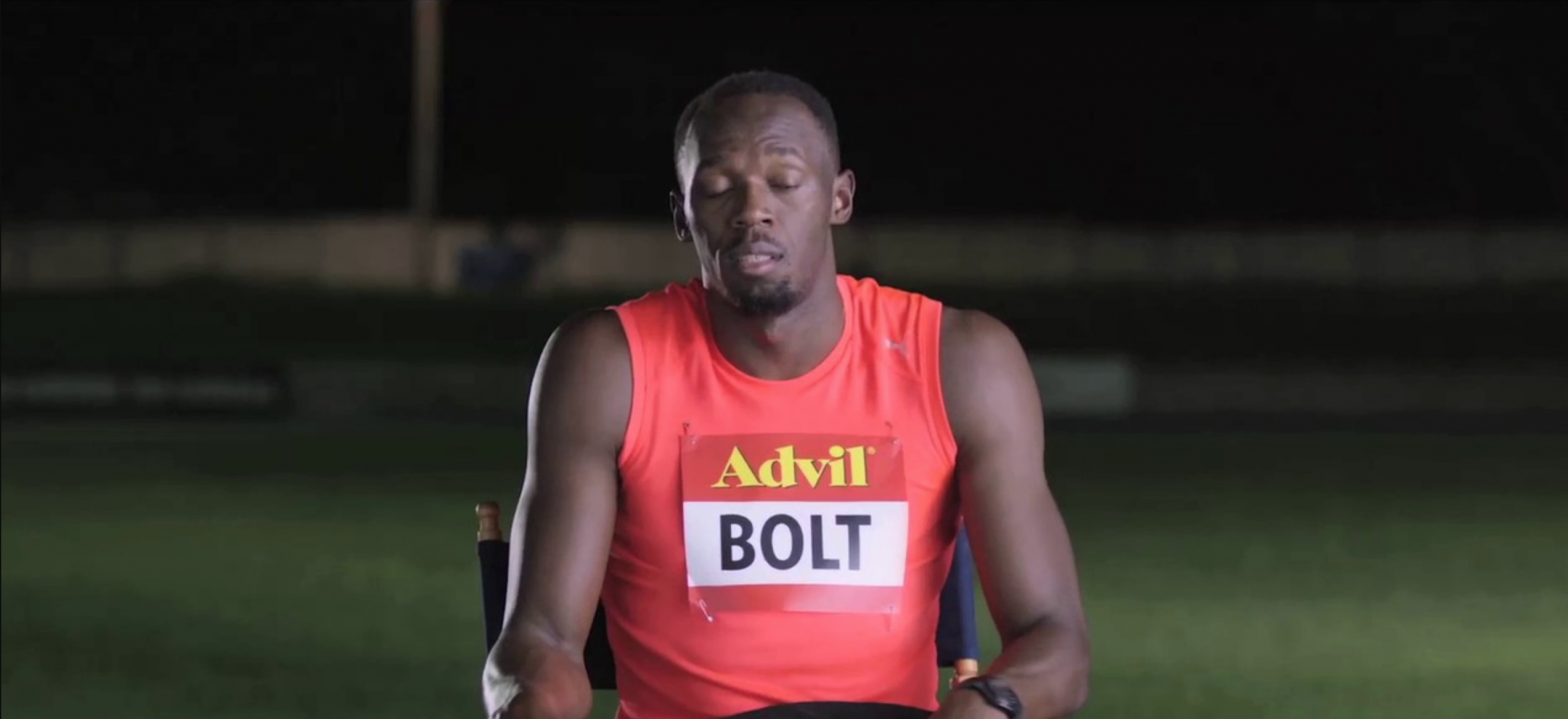 O Facebook te entende: Usain Bolt me oferecendo Advil